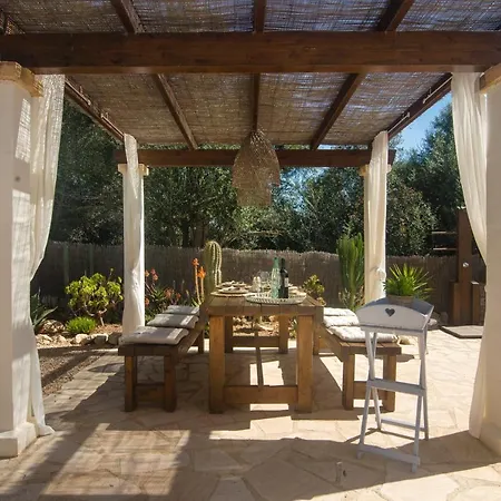 Casa Azul Stylish House For 4 Adults And 1 Child In *