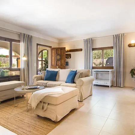 Dom wakacyjny Casa Azul Stylish House For 4 Adults And 1 Child In